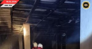 SEBUAH RUMAH ANGUS BA NANGA BAWAN, NADAI SEBARANG KES BEBADI NYAWA DIRIPOTKA