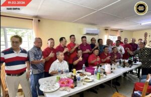 TAN SRI WILLIAM MAWAN NGATUR PENEMUAI BESERIMBAI ENGGAU PENGERAMI NGINTU TAUN BARU CINA DI PAKAN