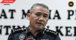 ENTUKAR KOMANDER AKPS DITIMBAK LEBUH IYA DEKA BESEMBIANG PAGI