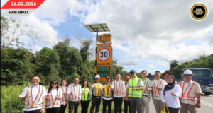 PAPAN PAL TATAK PENGELAJU BEKUASA SOLAR DILANCHAR DI BINTANGOR