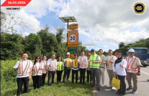 PAPAN PAL TATAK PENGELAJU BEKUASA SOLAR DILANCHAR DI BINTANGOR
