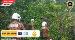 PENUSAH PUN KAYU TUMBANG TI NGEMPANG JALAI BA JALAI TAMAN HARMONI MUJUR DIPUTARKA