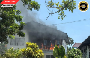 Orang ke tasah penusah rumah angus nerima perati Dato Hajjah Hanifah