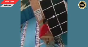 POLIS BENUNG NYIDI SIKU LELAKI SETENGAH TELANJAI SEBEDAU NGEREJA PENGAWA KAMAH BA MASJID BUKIT SIPUT