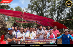 PROJEK TSB RISDA BA PAKAN NEGAPKA EKONOMI KOMUNITI MENUA PESISIR