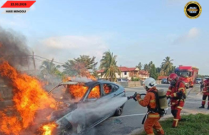 Sebuah Kereta BMW Angus, Deriba Selamat