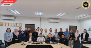 POLIS MANSIK KES NEMBIAK MIT BAKAL DITAMPAR BA ASAJAYA