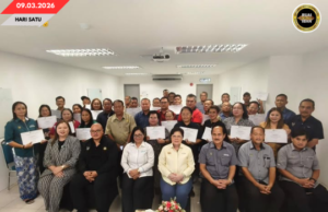 BALA KETUAI KOMUNITI DIPERANSANG NEGAPKA PENGELANDIK ICT NAPI DUNYA DIGITAL