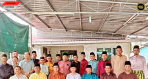 Nemuai Aidifitri ngeratka kaul antara ketuai enggau rayat – Azizul