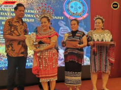 Nembiak Iban Rebak Baru Dilalau Belajar Ngajat