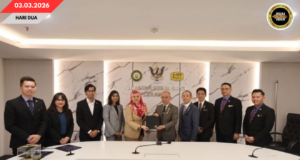 JKR SARAWAK NYAIN MoU ENGGAU JANATEK, NGAGA INISIATIF ASFALT GADUNG