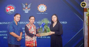 Sarawak negapka pengelikun pemakai, RM1 billion ungkup infrastruktur padi