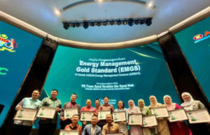 Sepital Kanowit nerima Tiga Bintang EMGS tikas Asean