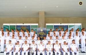 52 Raban TLDM Nerima Lencana Pengelandik Kapal Selam di Kota Kinabalu