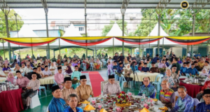 Sarawak Ngungkupka Belanja RM180 Juta Dikena Ngangkatmanah Bekal Elekterik Tiga Renggat Di Betong