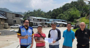 Projek palan ngengkahka kerita ba Rumah Panjai Sungai Kepayang tembu meruan
