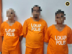 Saru timbak ngujungka bakih bebadi