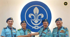 Model Bilun Perang Dunya Kedua nyadi penarit baru ba Galeri Pejilin Sarawak