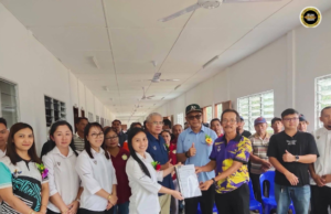 Pengawa Nyerahka Rumah BEKR Mai Penampak Baru Ngagai Peranak Tembawai Kapok, Awik