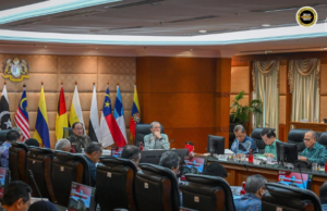 Pemansang menua enda ulih agi bepegai ba chara ke lama- Anwar