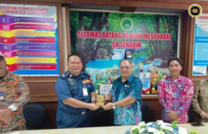 SK Senadin Nyain MoU Enggau Bomba Lutong Dikena Negapka Kelab Bomba Cilik