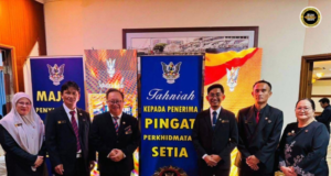 Pengereja pengawa perintah Limbang nerima aku ba Pengerami Nyuaka Midul Perkhidmatan Setia
