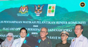 325 Renjer Komuniti dichiri dikena negapka pengawa nyaga jelu siga