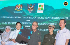 325 Renjer Komuniti dichiri dikena negapka pengawa nyaga jelu siga