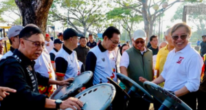Premier Sarawak nyereta program ‘Brisk Walk’ 2.5km ba Taman Bulatan Miri