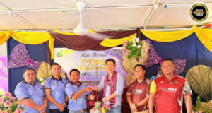 Penanggul suntuk nembiak majak balar, sekula di menua pesisir napi pemar