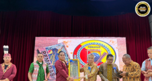 Datuk Snowdan nyukung pengawa budaya Dayak, RM20,000 diungkup ngagai PEMADAS