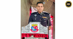 Polis, sekula enggau komuniti begulai nagang penyalah
