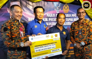 15 pemadam api diagih dikena ngenegapka pengawa nagang penusah angus