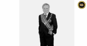 Datuk Seri Bo’ Tajang Laing udah midang, siti pengelenyau ke besai ngagai Sarawak