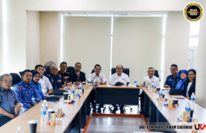 Perintah Sarawak Bebendar Neritka Atur Nagang Pengawa Betunu Chara Tebuka Ba Kandang Kerapa