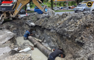 Pengawa ngemanahka paip tembu tumu, bekal ai ba Batu Kawa-Matang dipulaika berenggat