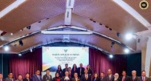 19 Sekretari Politik ngagai Premier Sarawak ngangkat sumpah dichiri baru