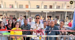 Penyerakup nyadi kunchi penyulut, politik enda patut nyadika pun penyarut