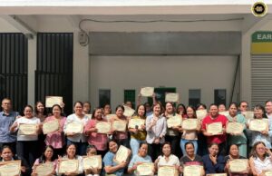 Program ngangkatka pengelandik nyumai negapka Indu Menua Pesisir Bukit Saban