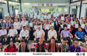 517 Penerima Nerima Surat Pala Tanah ari baruh Seksyen 18 ba DUN Mambong