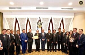 KMKK Telang Usan nemuai basa ngagai Sapit Premier Sarawak