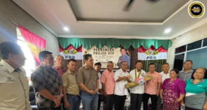 Bekal ai beresi di Pakan bedau ulih tetangkupka peminta peranak ninting hari