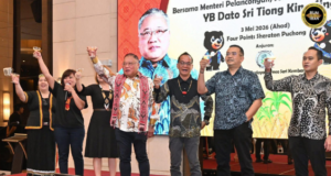 Pasar Budaya Borneo nyerakup komuniti, mandangka pesaka asal Pulau Borneo