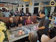 Pemidang Niang Datuk Douglas Sullang nyadi pengelenyau besai ngagai Sarawak — Nanta