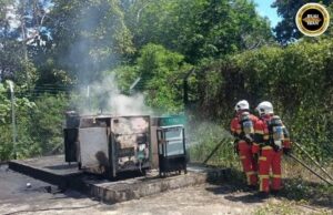 Genset menara telekomunikasyen ba rumah panjai Nanga Ajau angus