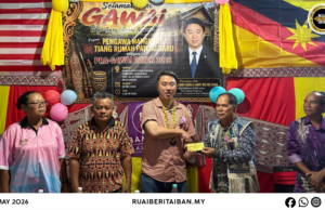 Bantu Perintah Meseti Datai Terus Ngagai Rayat Menua Pesisir, Ku Larry