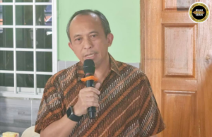 Pengari Rayat ngulu pengerami meri terima kasih ba Semumok Atas, ngeratka kaul komuniti