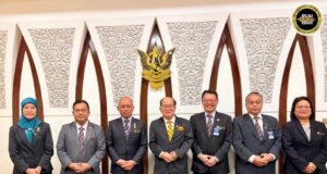 Sesi libat urus JKR Sarawak, Sapit Premier enggau ADUN fokus bejalaika projek pemansang nengeri
