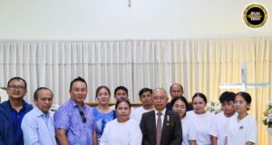 Direktor JKR Sarawak meri basa kepenudi ngagai niang James Joshua Guang