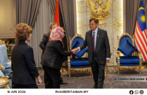 Premier Sarawak Dichiri Patron Yayasan Jantung Sarawak